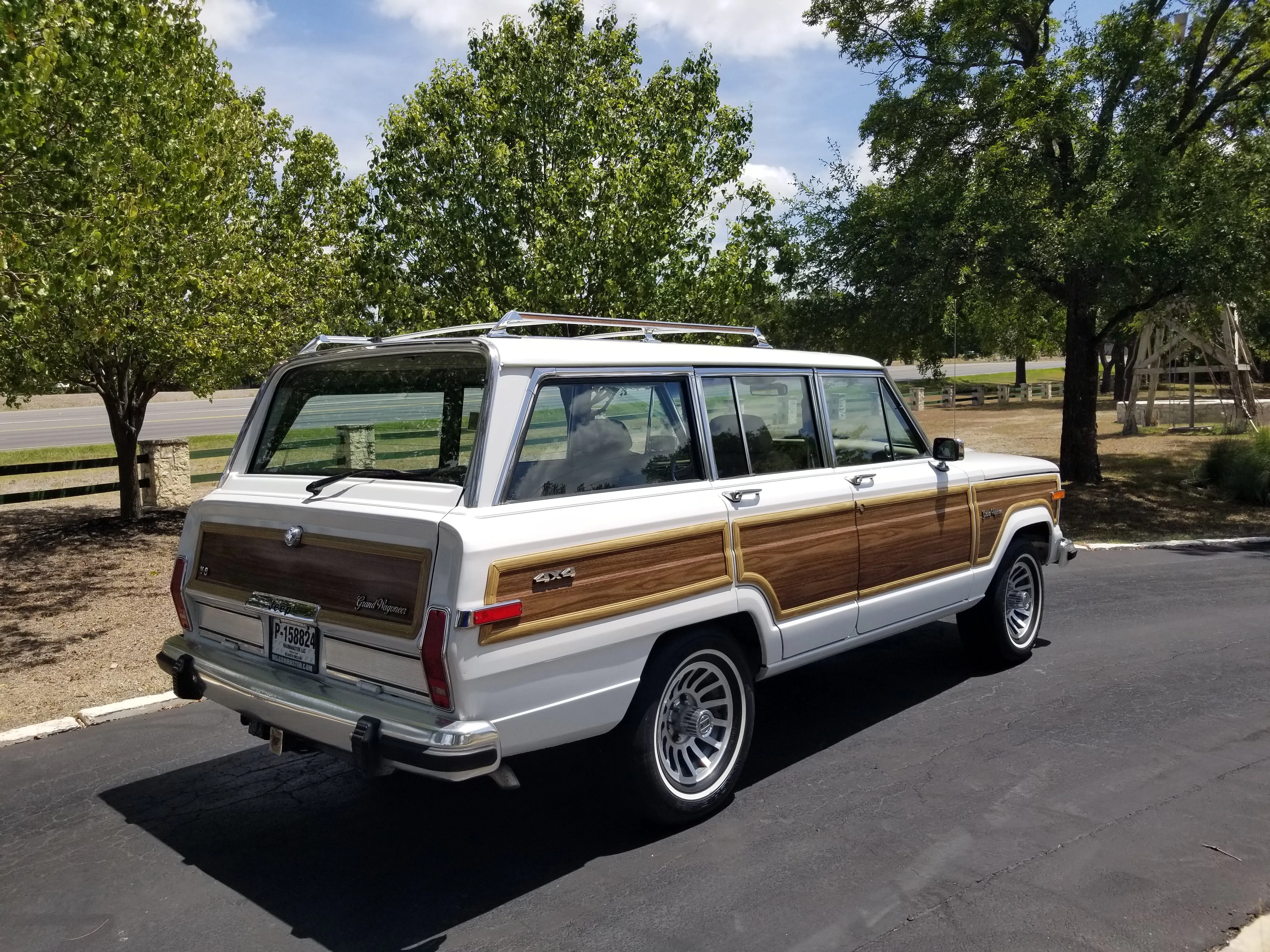 1991 - FINAL EDITION - JEEP GRAND WAGONEER - 4X4 - Wh #2175 - HOLD