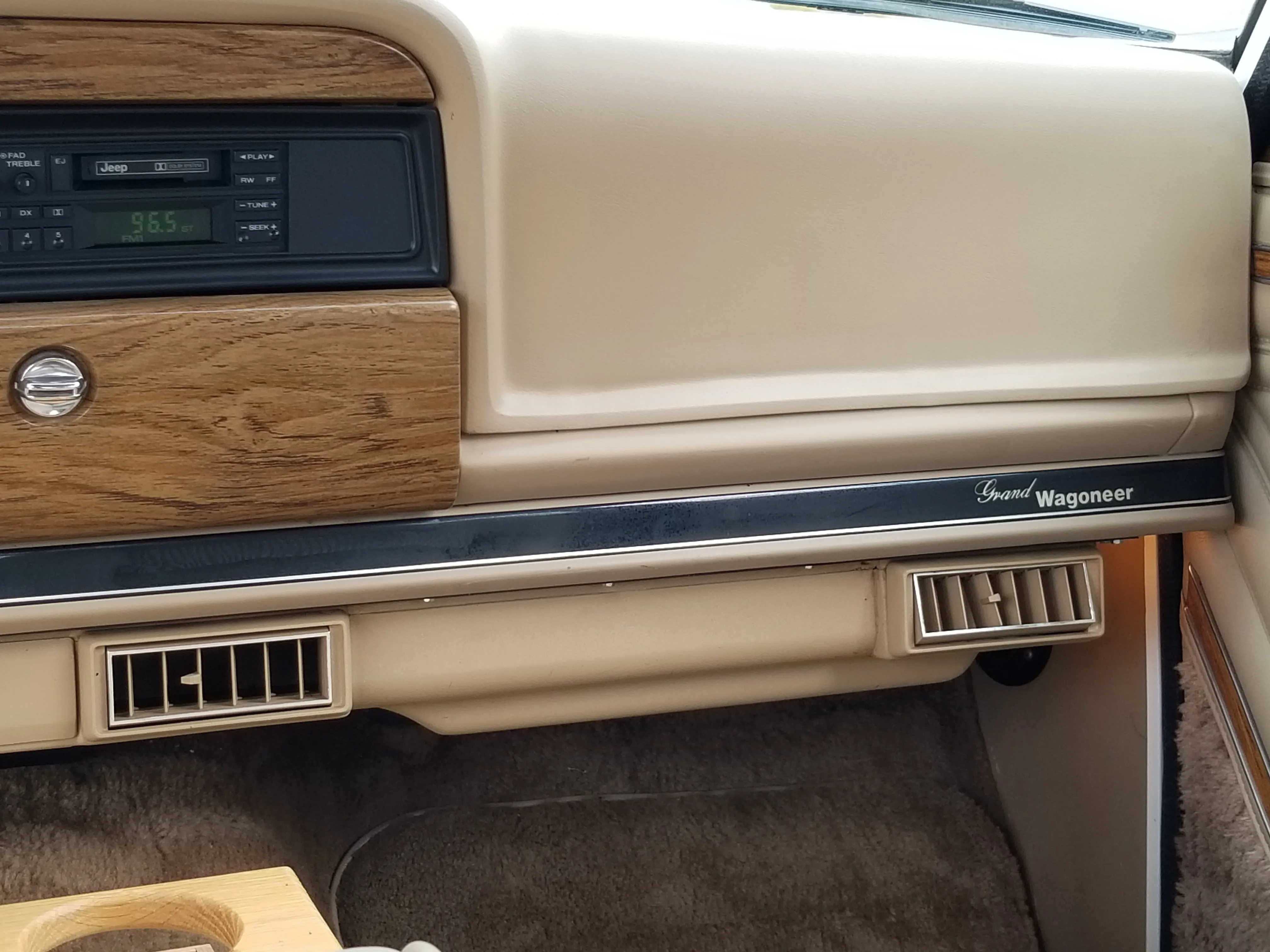 1991 - FINAL EDITION - JEEP GRAND WAGONEER - 4X4 - Wh #2175 - HOLD