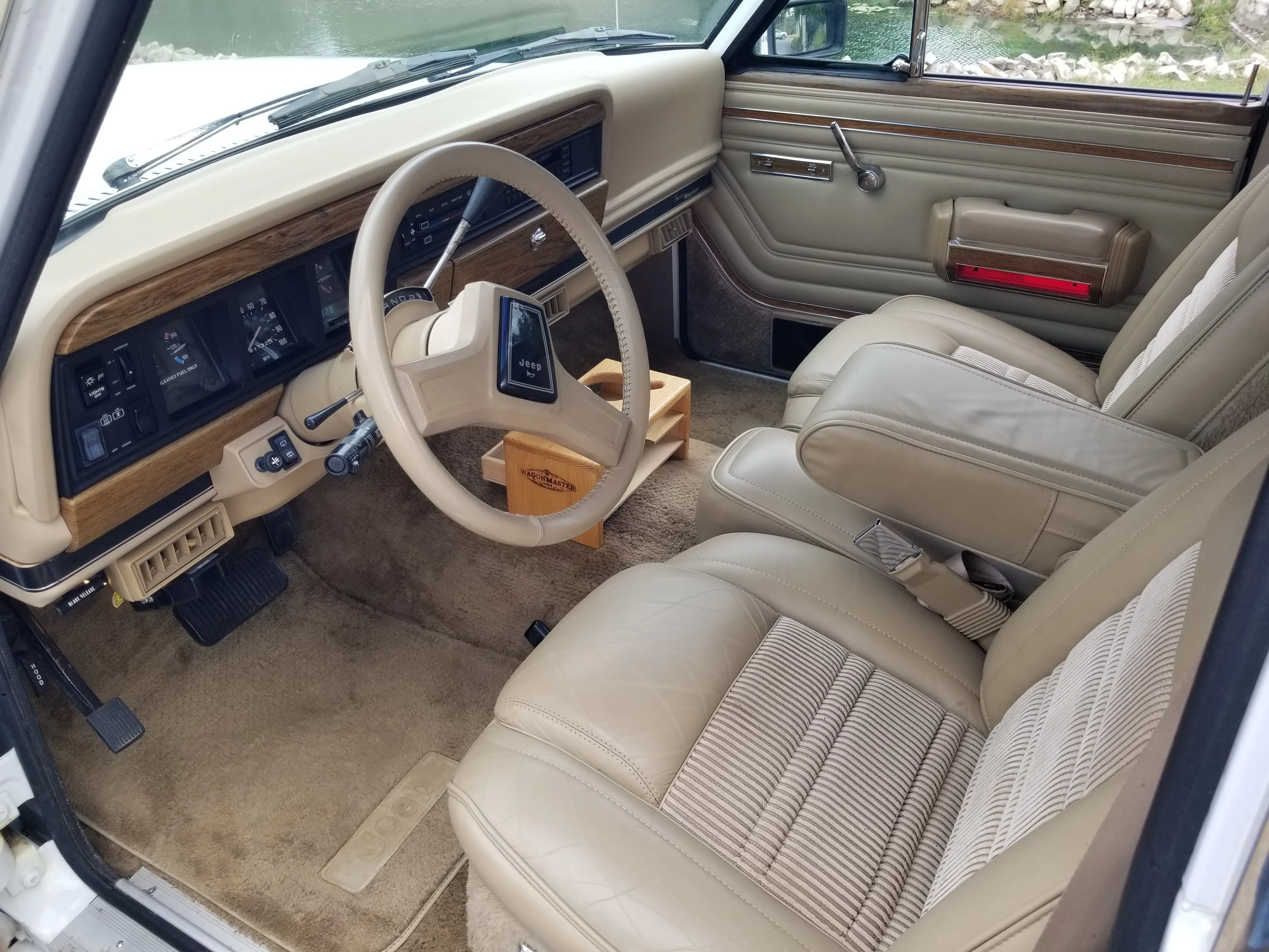 1991 - FINAL EDITION - JEEP GRAND WAGONEER - 4X4 - Wh #2175 - HOLD