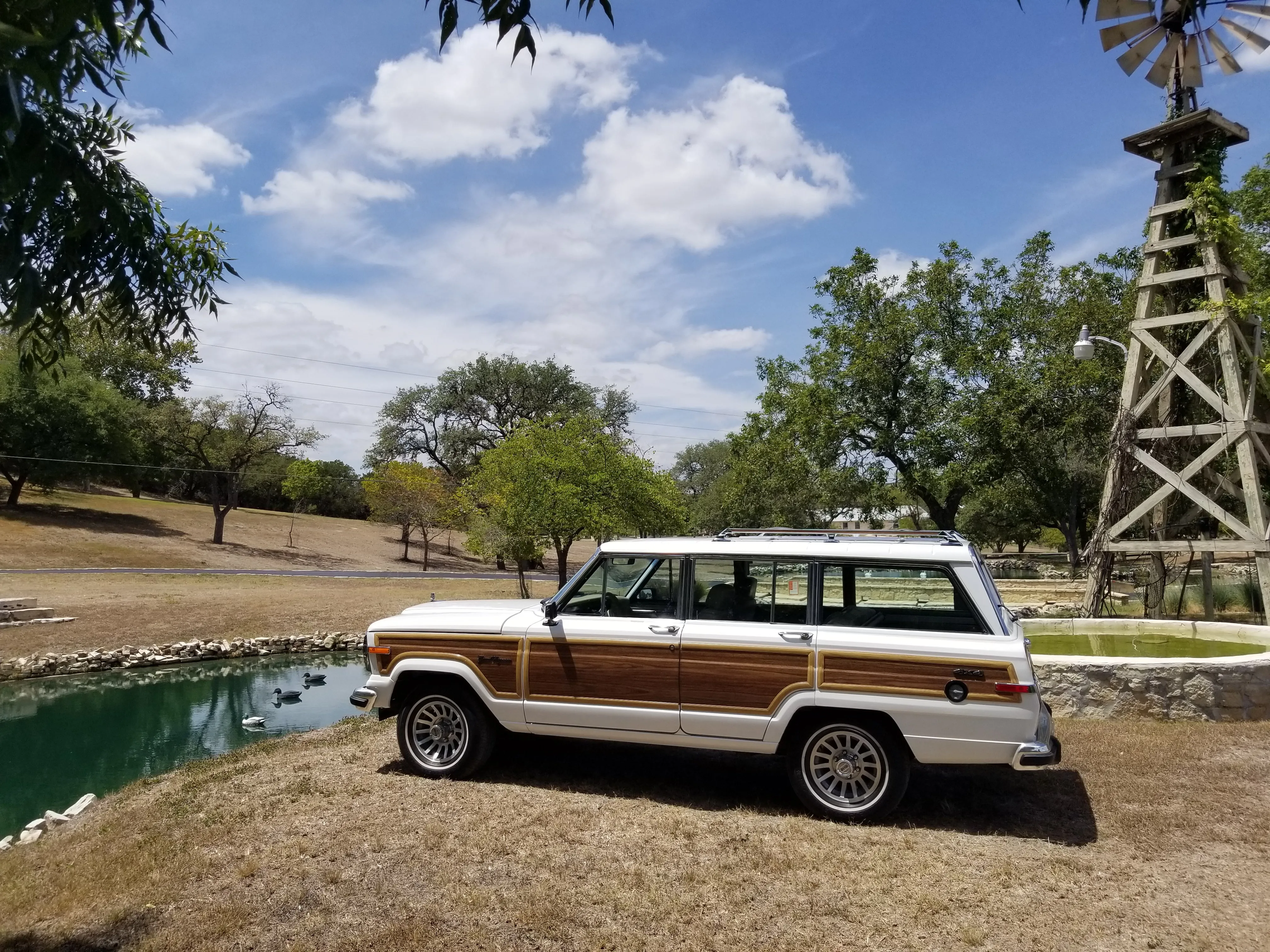 1991 - FINAL EDITION - JEEP GRAND WAGONEER - 4X4 - Wh #2175 - HOLD