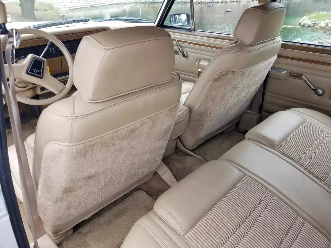 1991 - FINAL EDITION - JEEP GRAND WAGONEER - 4X4 - Wh #2175 - HOLD