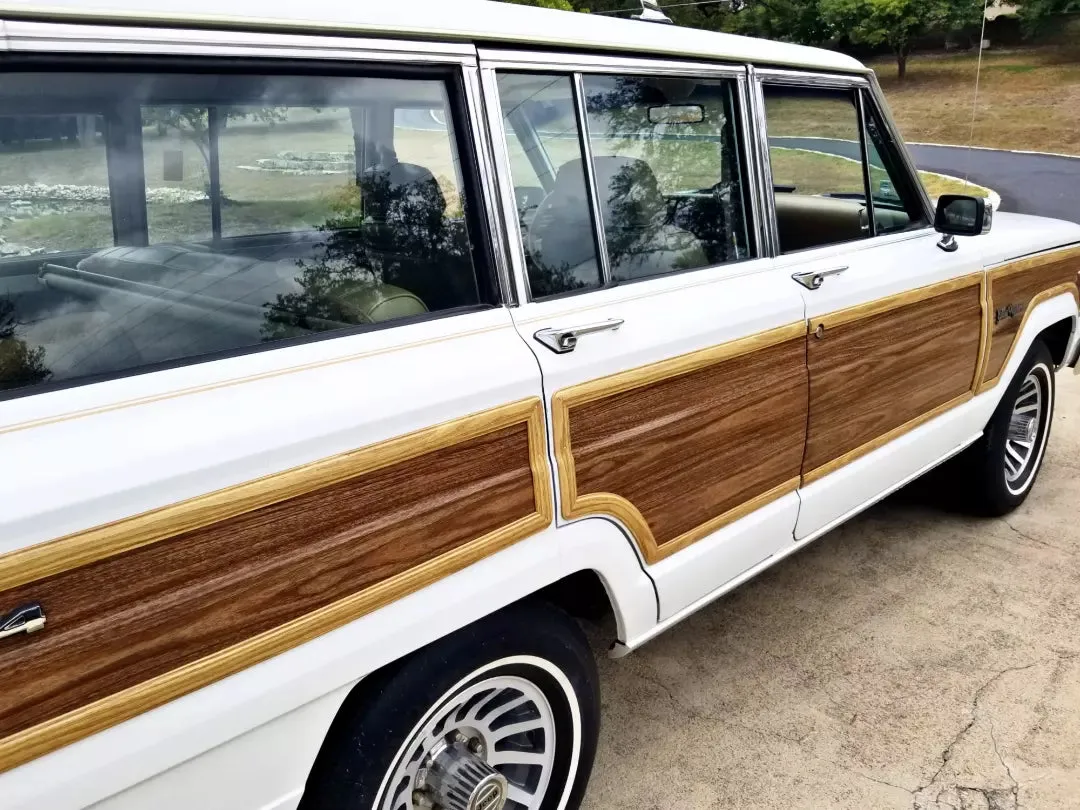 1991 - FINAL EDITION - JEEP GRAND WAGONEER - 4X4 - Wh #2175 - HOLD