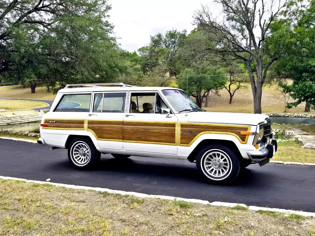 1991 - FINAL EDITION - JEEP GRAND WAGONEER - 4X4 - Wh #2175 - HOLD
