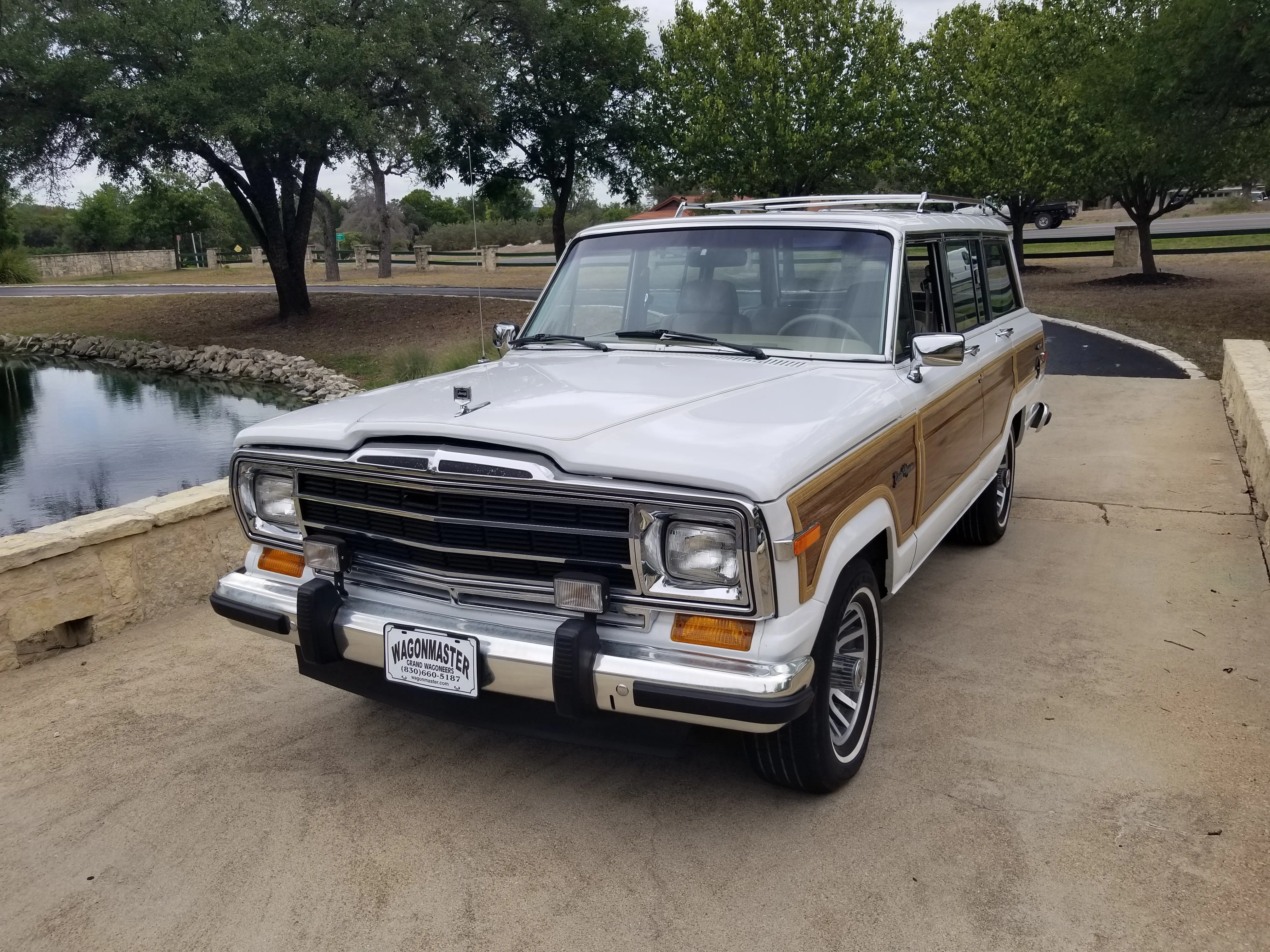 1991 - FINAL EDITION - JEEP GRAND WAGONEER - 4X4 - Wh #2175 - HOLD