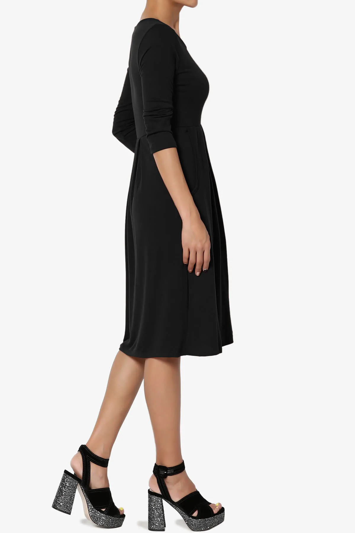 Beetle 3/4 Sleeve Pleated Jersey Dress