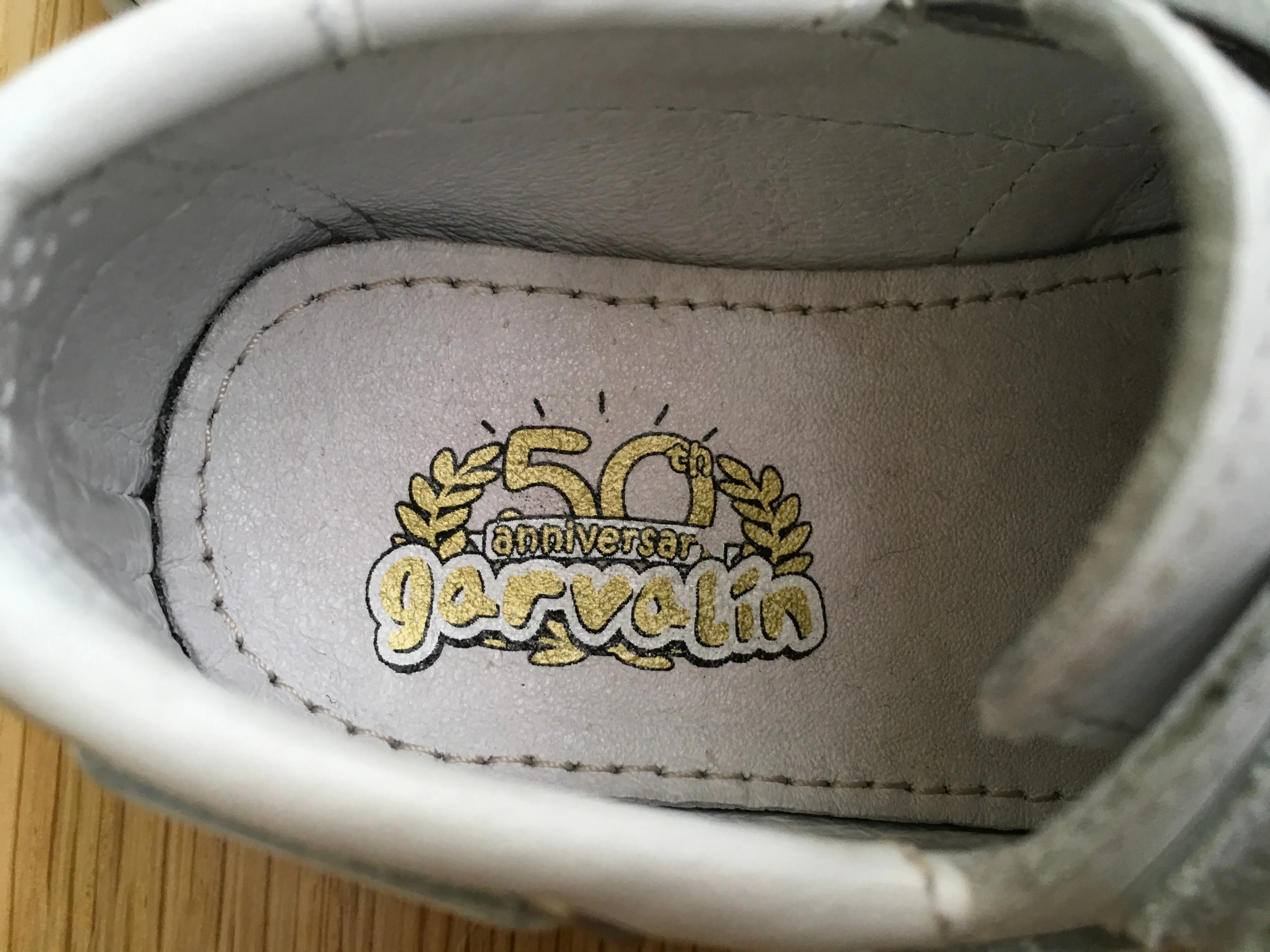 GARVALIN 50 aniversario Boys Shoe White Leather Size 20 Children
