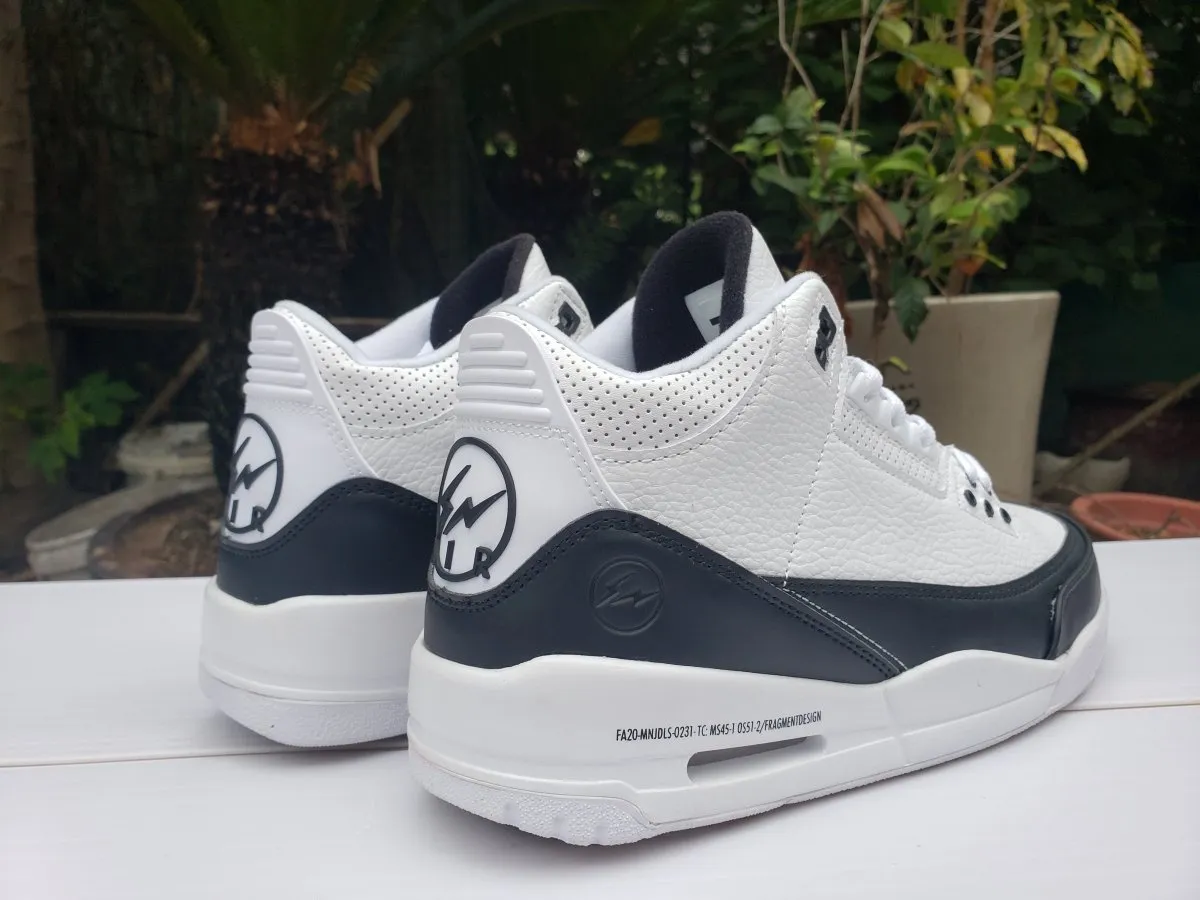 JORDAN 3 RETRO x FRAGMENT