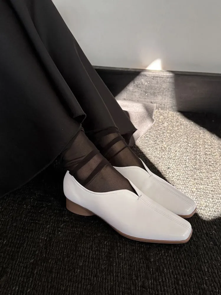 Leather Loafer with Low Heel