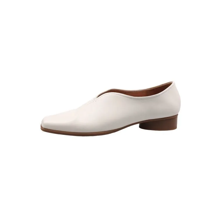 Leather Loafer with Low Heel