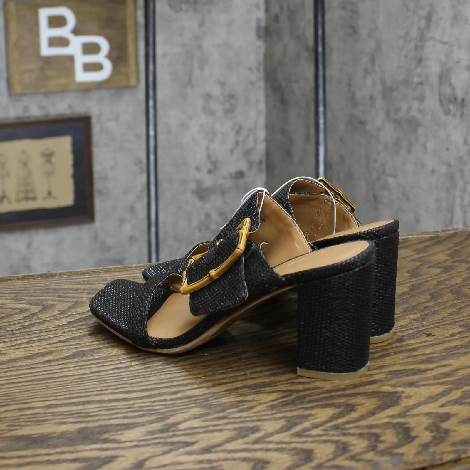 Universal Thread Women's Bristol Mule Heels 89530654 Black 6.5M
