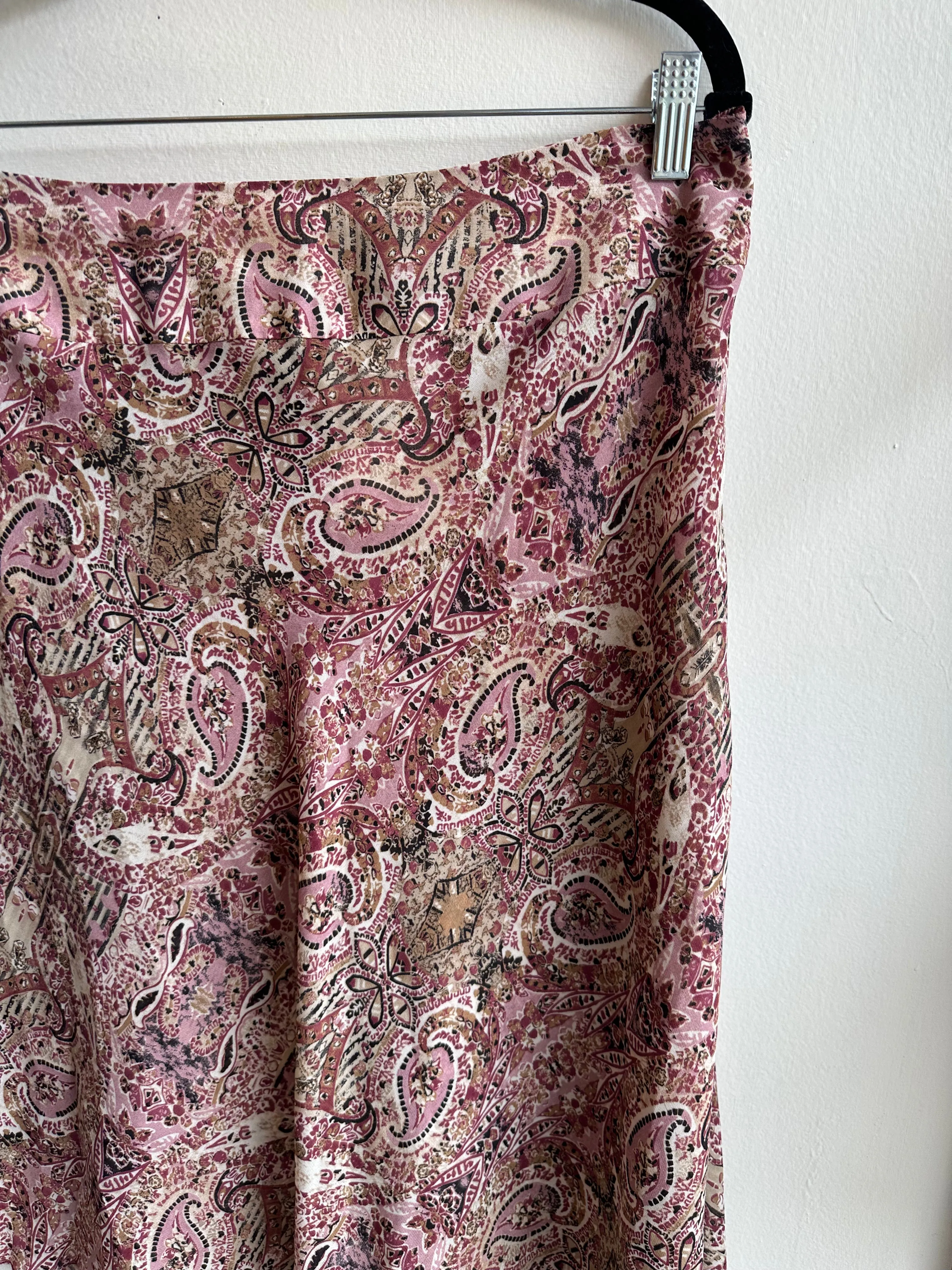 Vintage Y2K Light Sheer Pink Paisley Patterned Skirt