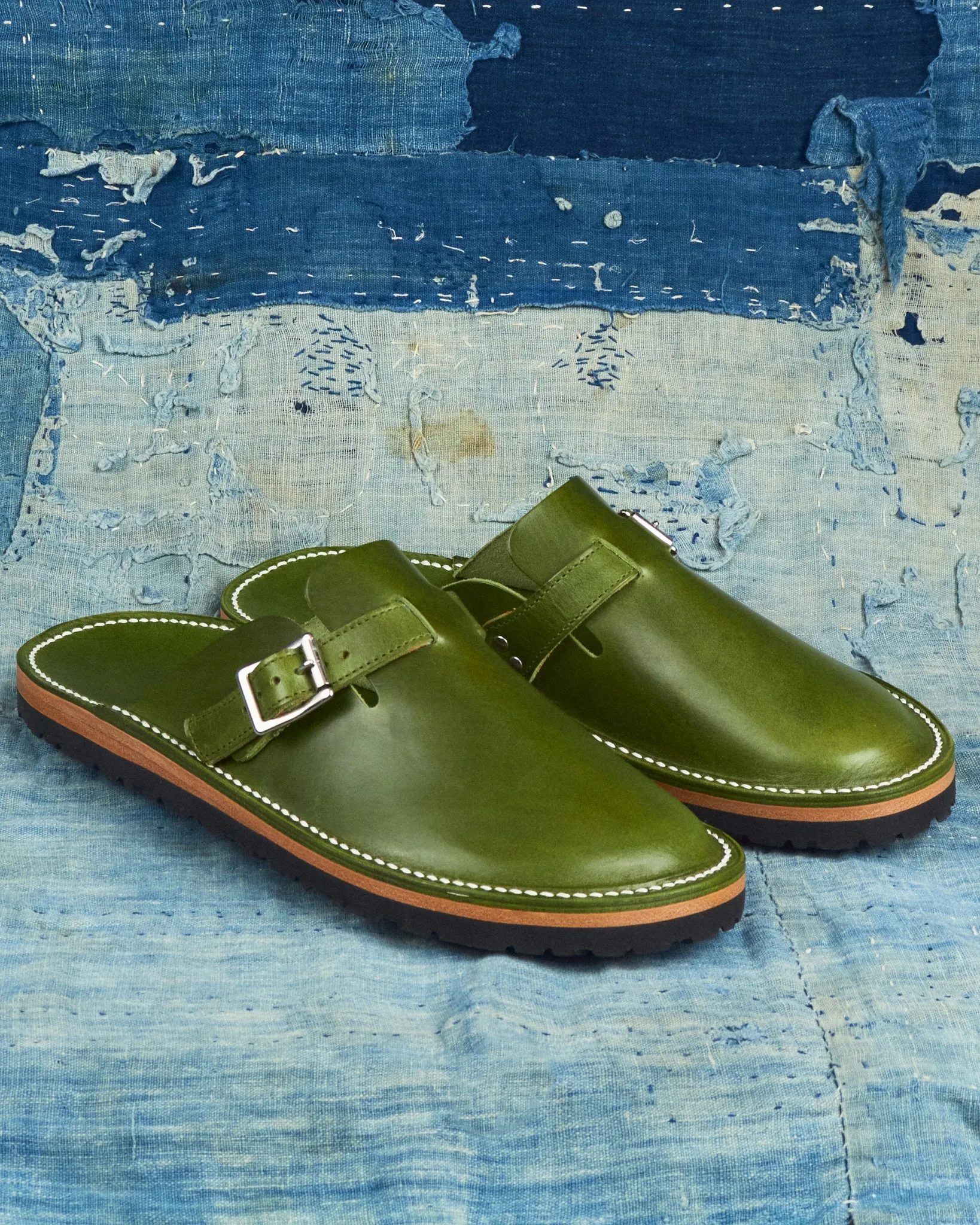 Zerrows Slit Sandal Green